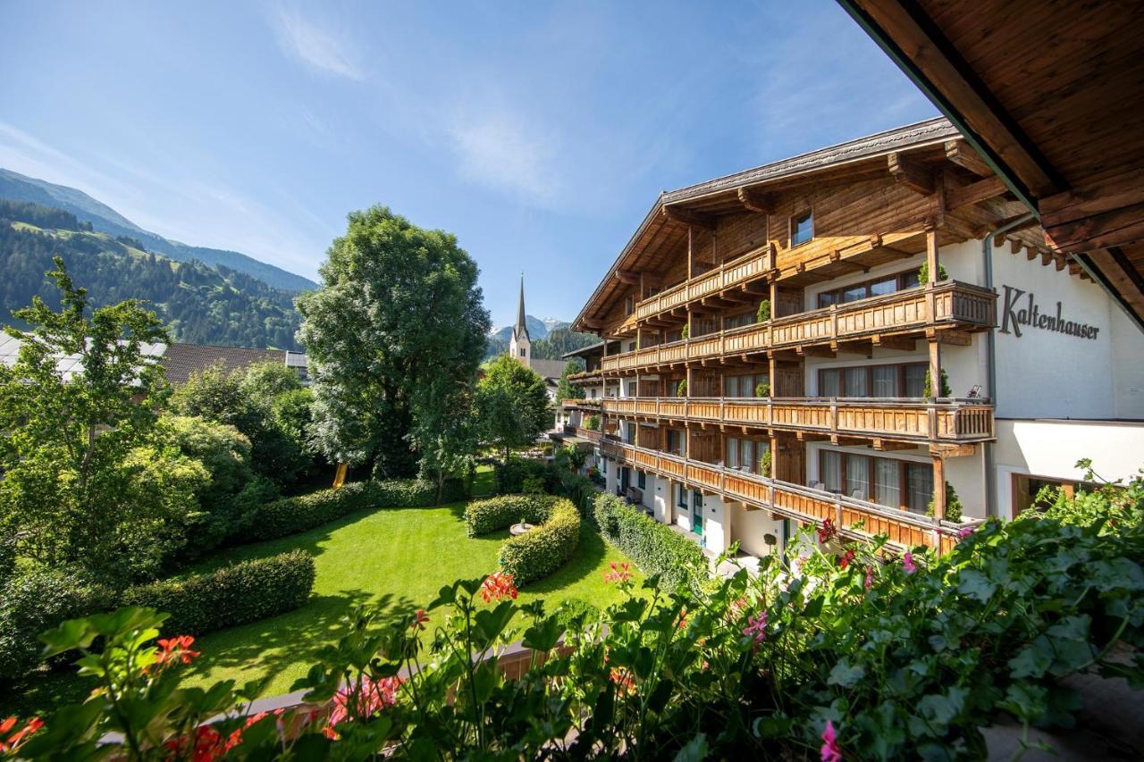 Das Gemuetliche Dorfhotel Kaltenhauser Hollersbach im Pinzgau Buitenkant foto