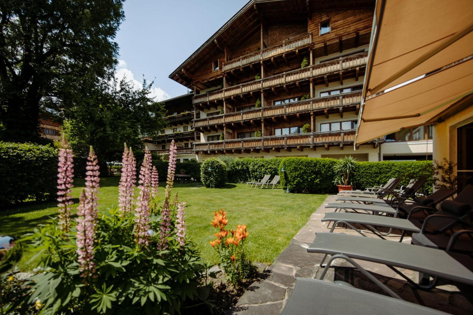 Das Gemuetliche Dorfhotel Kaltenhauser Hollersbach im Pinzgau Buitenkant foto