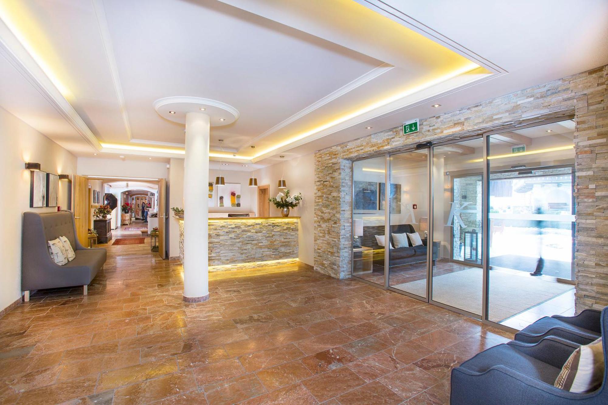 Das Gemuetliche Dorfhotel Kaltenhauser Hollersbach im Pinzgau Buitenkant foto