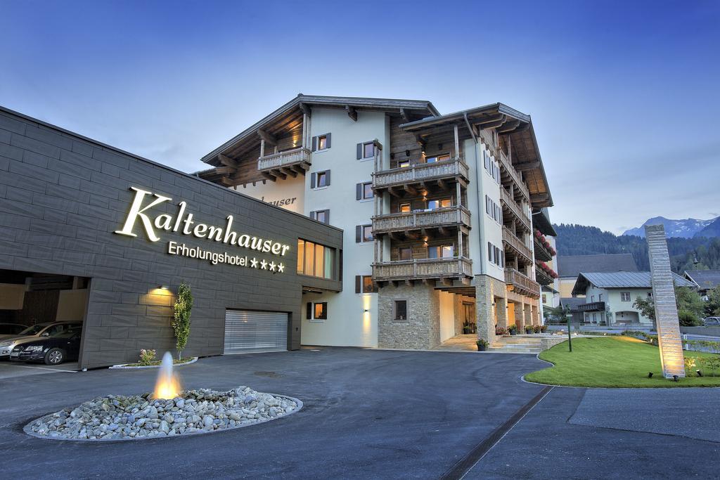Das Gemuetliche Dorfhotel Kaltenhauser Hollersbach im Pinzgau Buitenkant foto