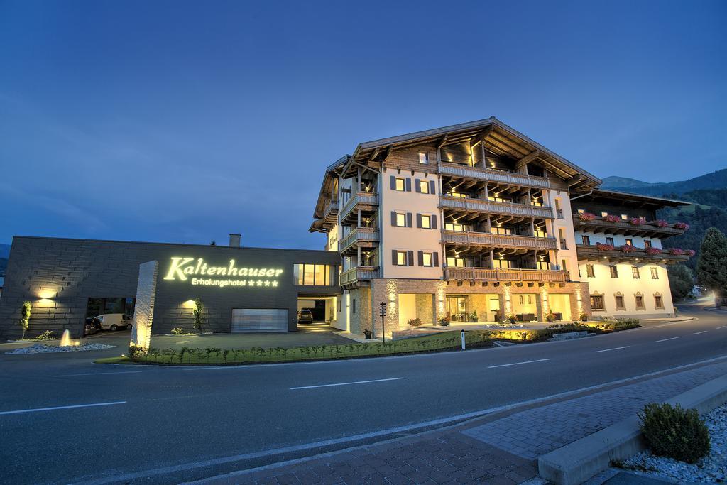Das Gemuetliche Dorfhotel Kaltenhauser Hollersbach im Pinzgau Buitenkant foto